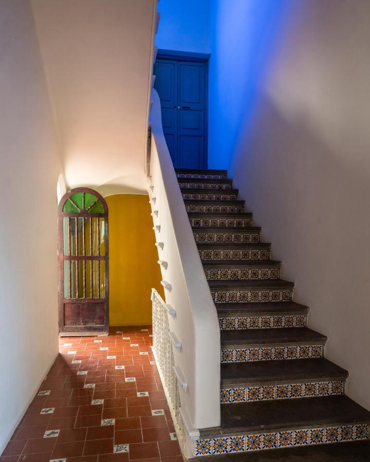 Coliving Chingon Vandrarhem Guadalajara Exteriör bild